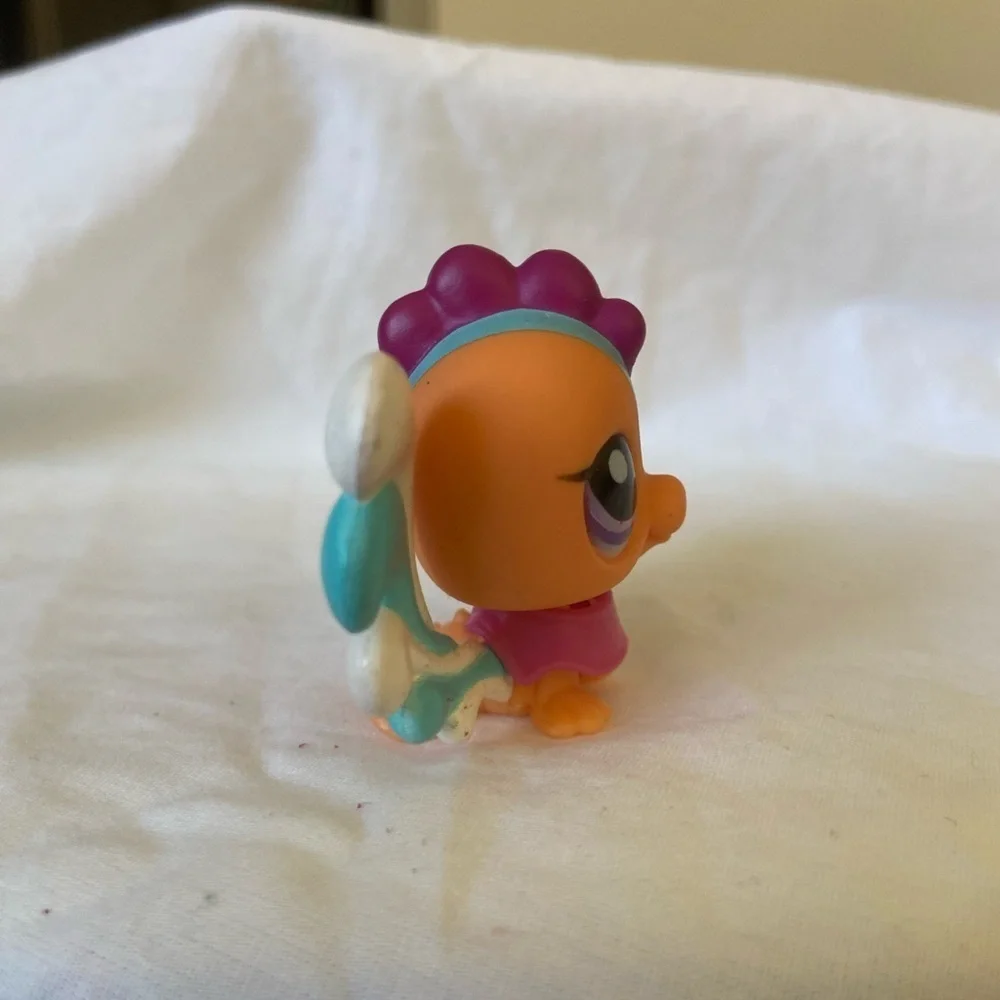 Littlest Pet Shop littlest pet